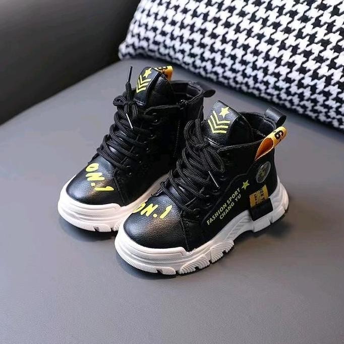 SEPATU SNEAKERS ANAK LAKI LAKI PEREMPUAN  BOOT TERBARU KEREN NYMAN RINGAN LENTUR CEPAT KERING COD Mu