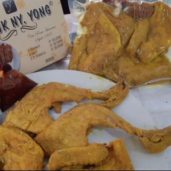 

Produk Viral Ayam Kuning - Gepuk Ny Yong Bandung [Vakum & Frozen] Packing Aman