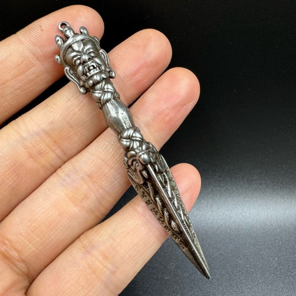 Vajra Monster Subduing Klub Liontin Antik