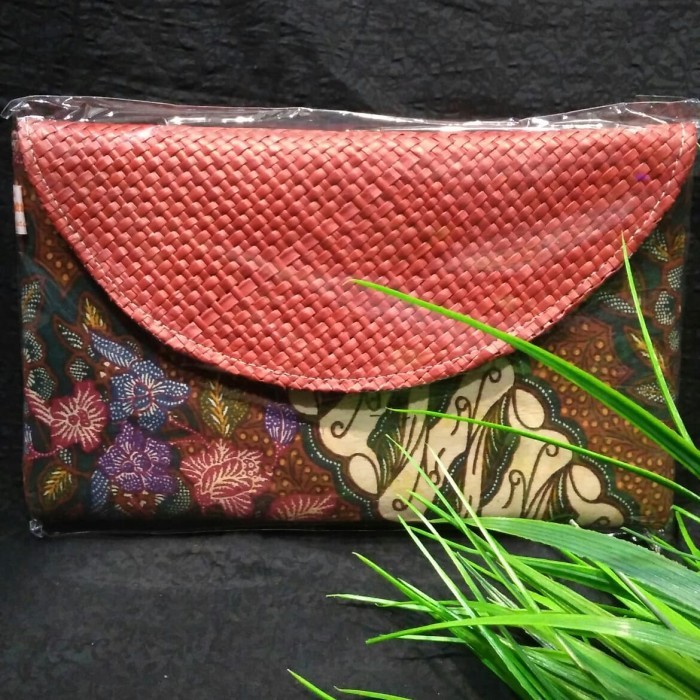 clutch batik lawasan anyaman pandan dompet tas gift khas Indonesia 022