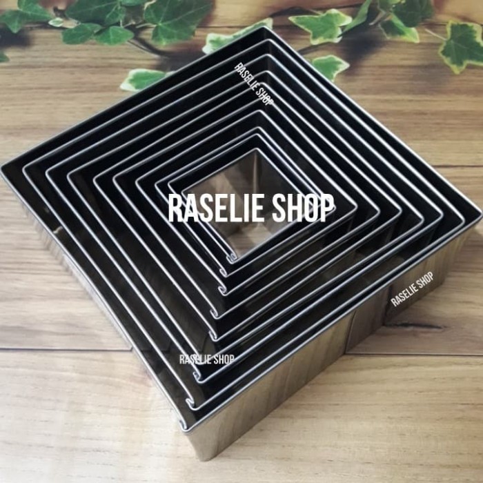 

BEST SELLER RING CUTTER 10IN1 SQUARE COOKIES CETAKAN KUE CAKE KOTAK