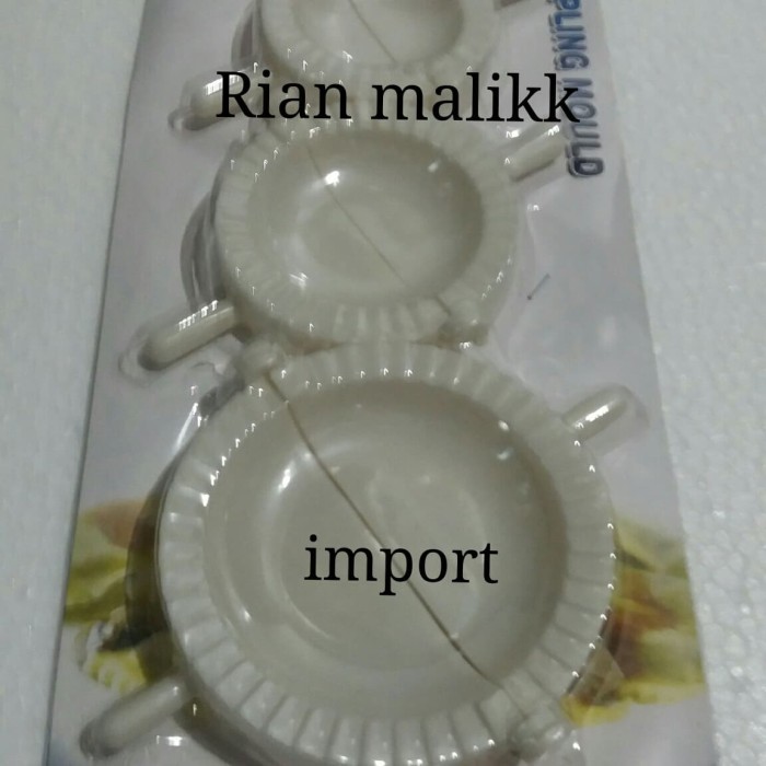 

READY 1 SET CETAKAN KUE PASTEL IMPORT ( CHINA) BAHAN PLASTIK
