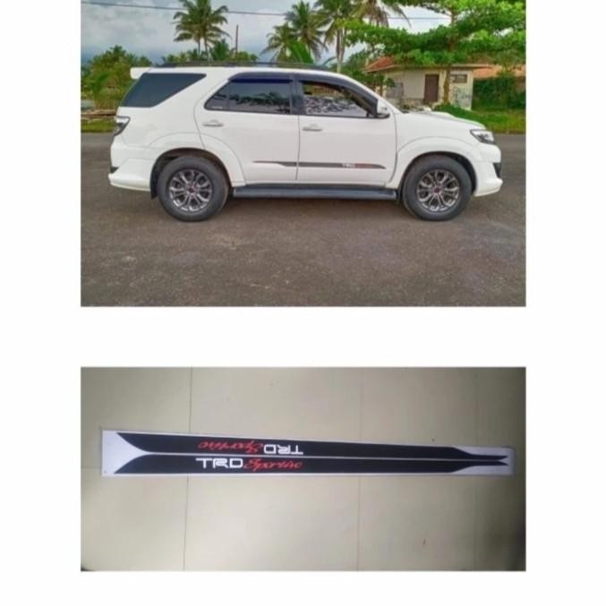 stiker TRD Sportivo Fortuner lama stiker TRD Fortuner 2012-2015