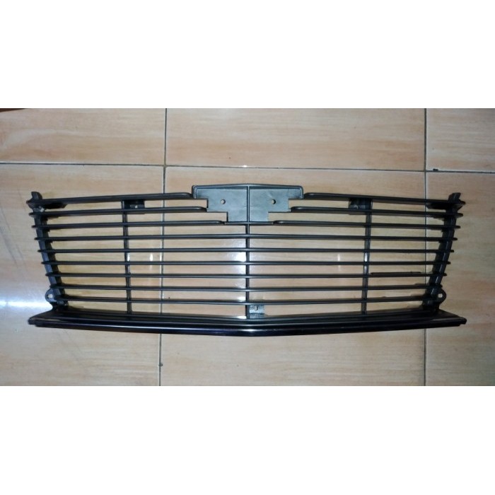 Mazda Genuine Parts Grille Dpn Mazda 616 1975