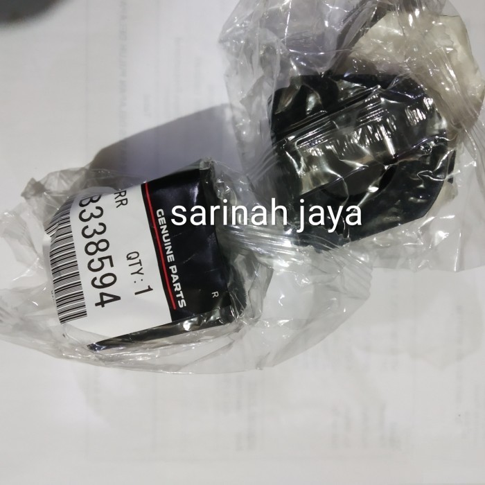 karet bushing stabilizer belakang pajero sport2009-2015