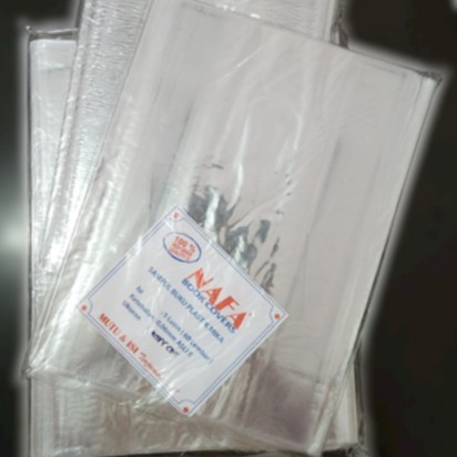 

TERBATAS SAMPUL BUKU MIKA UKURAN BOXY TEBAL 0.06MICRON /PAK 60LEMBAR KODE 745