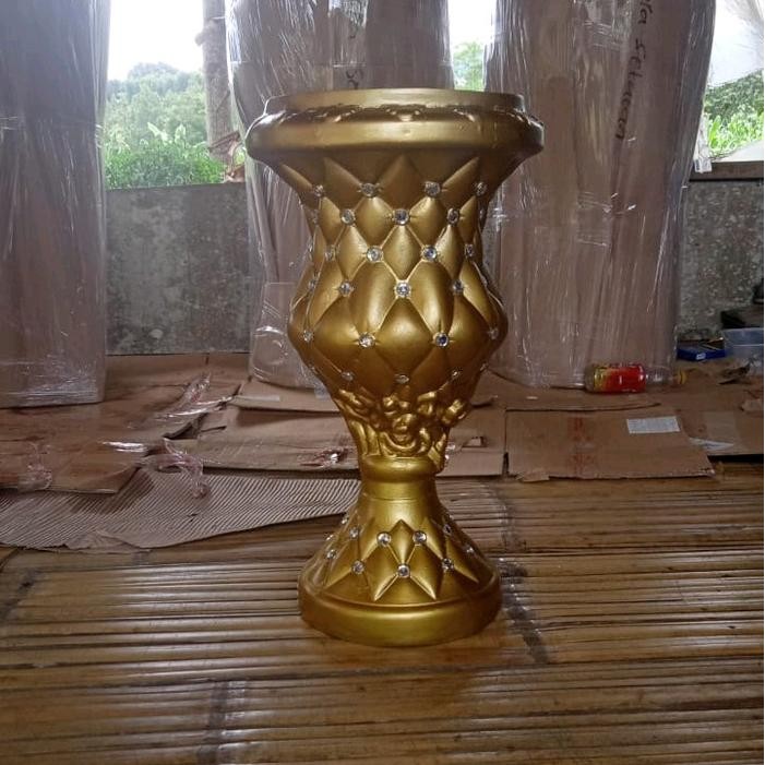 BELANJA POT DEKORASI BUNGA PELAMINAN DEKORASI WEDDING DAN CATERING WRT1