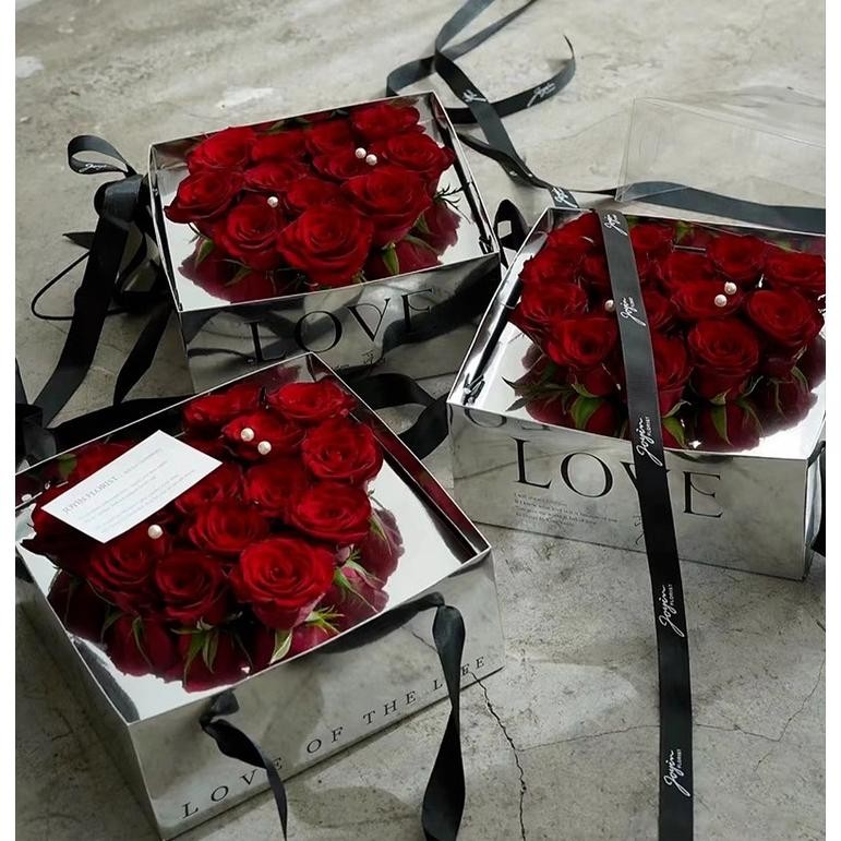 

TERLARIS SQUARE Silver Magic Bloombox Tulisan LOVE / Flower Box/Kotak Bunga /HBD /Valentine / Hari ibu n-132