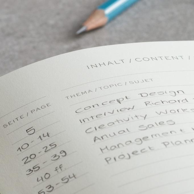 

LEUCHTTURM 1917 NOTEBOOK PAPERBACK B6+ 123P. SOFTCOVER