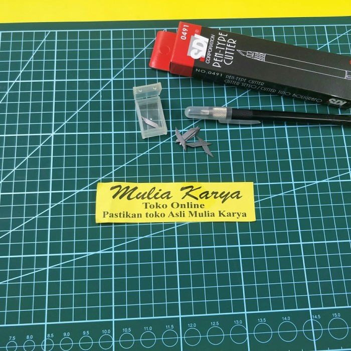 

PAKET Art Knife + Cutting Mat A3 + Refil / Pen cutter