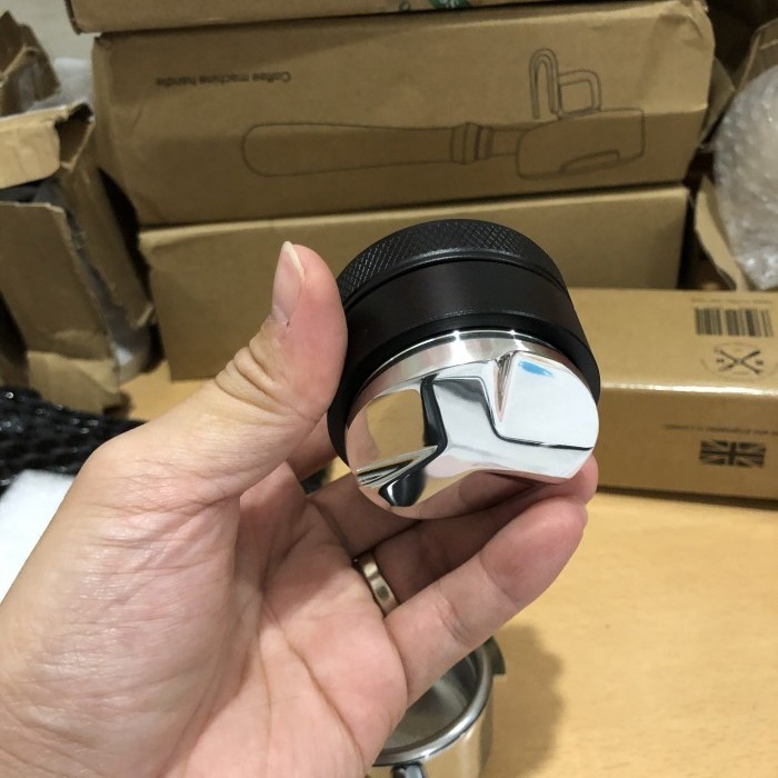 Distribution tool tamper macaron 49mm rok presso