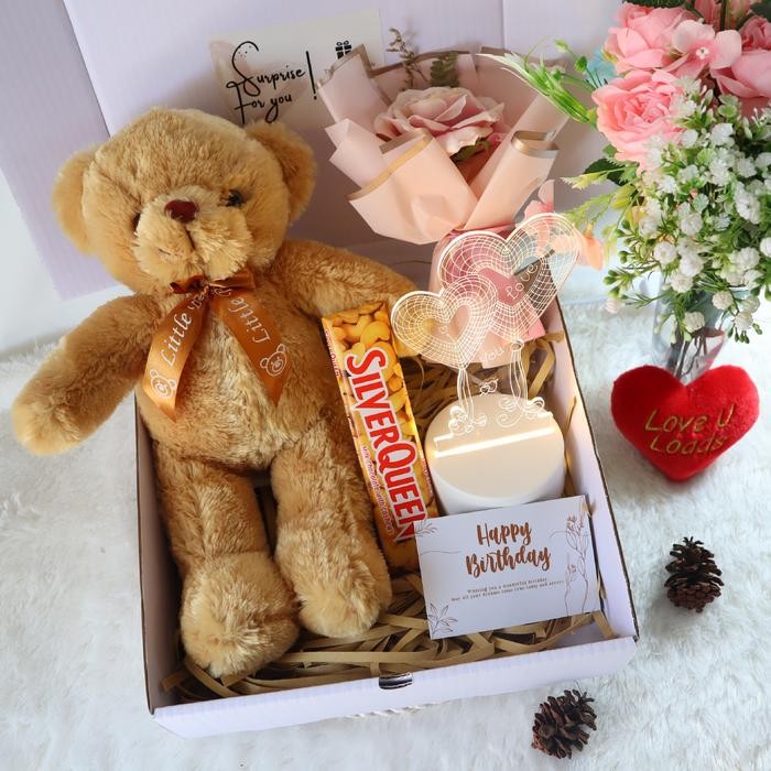 

Kado Ulang Tahun Cewek Boneka Hampers Hadiah Pacar Wisuda Valentine Birthday Anniversary