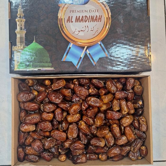 

Kurma Madu Mesir 3Kg - Korma Egypt Dus Sukari 3Kilo - Oleh Oleh Haji Dan Umroh