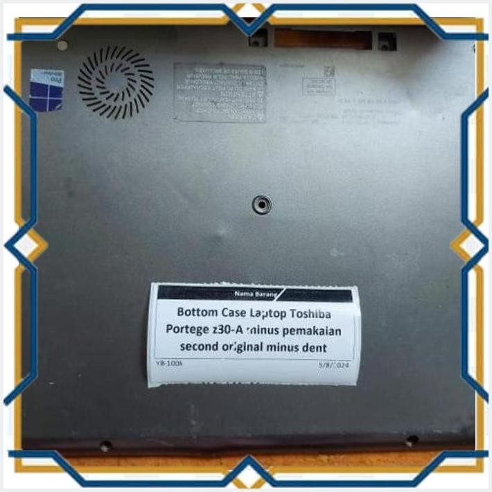 [SAM] BOTTOM CASE LAPTOP TOSHIBA PORTEGE Z30-A MINUS PEMAKAIAN SECOND ORIGINAL MINUS DENT