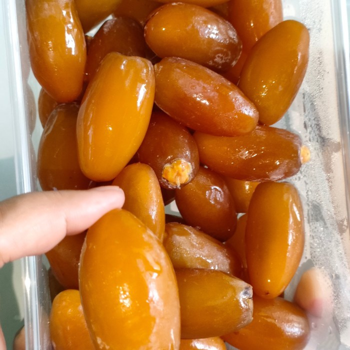 

Kurma Muda ( Rhutob )