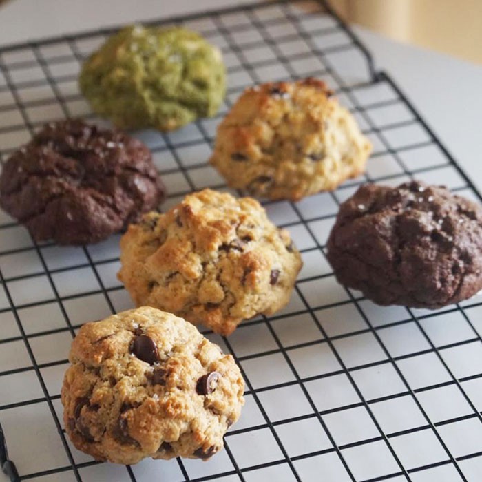 

Product Terlaris Le Biscuit - Assorted Soft Cookies 4 Pcs