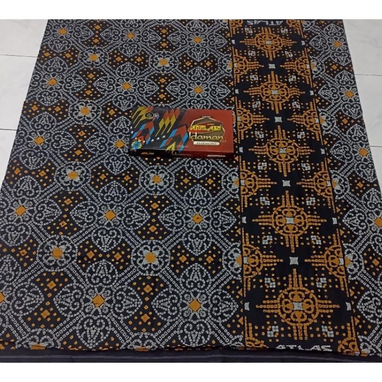 SARUNG ATLAS MOTIF BATIK