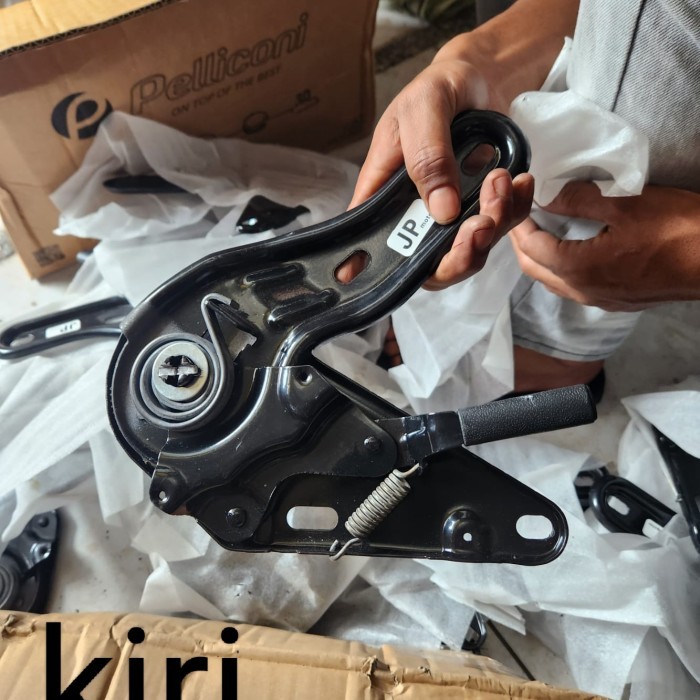 MELAYANI FAKTUR PAJAK reklening jok mobil kijang kapsul