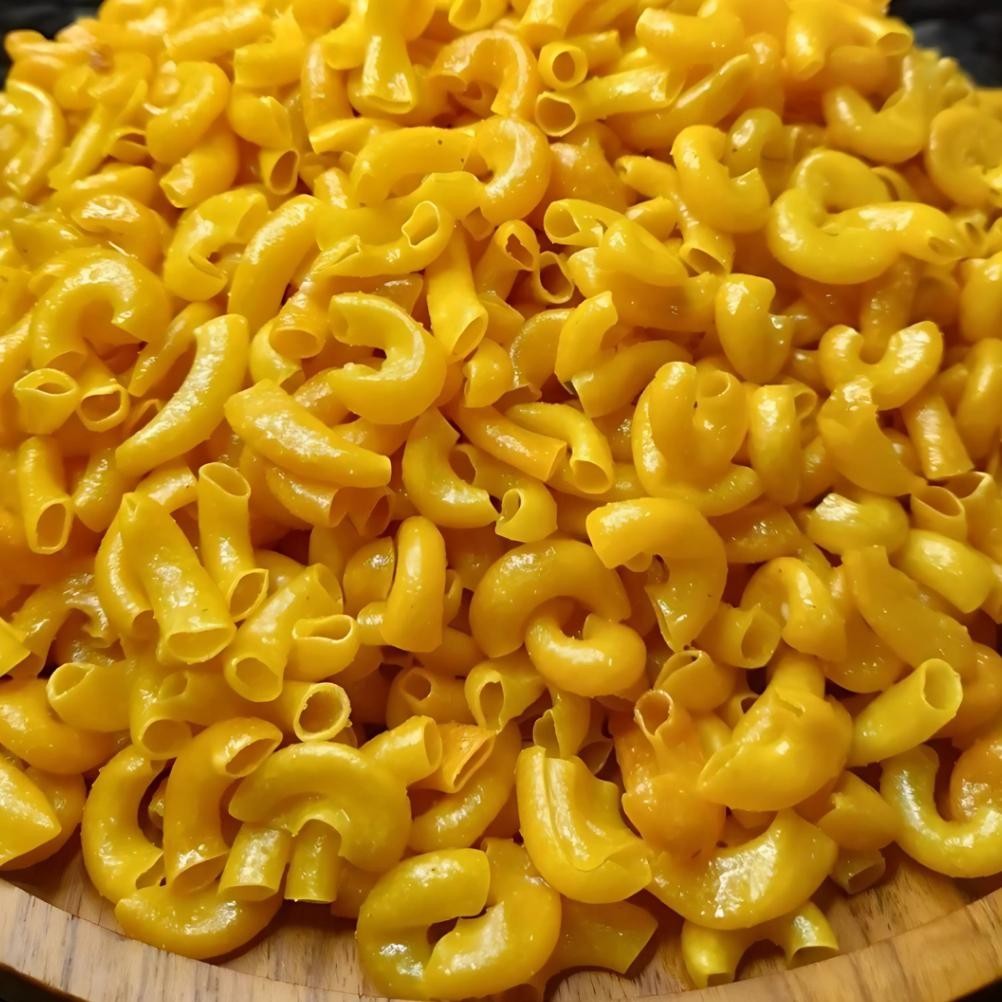 

(Kemasan 1Kg) Makaroni Pedas Daun Jeruk Bumbu Melimpah - Pusat Cemilan Pedas Makanan Ringan