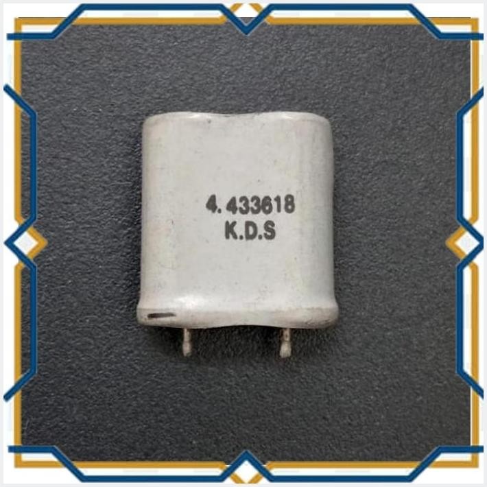 [BSE] KRISTAL QUARTZ CRYSTAL OSCILLATOR KDS 4.433618 MHZ
