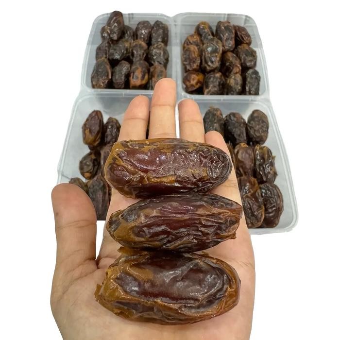 

Kurma Medjool Madjool Palestine Original Kemasaan 500gr Oleh Oleh Haji dan Umrah