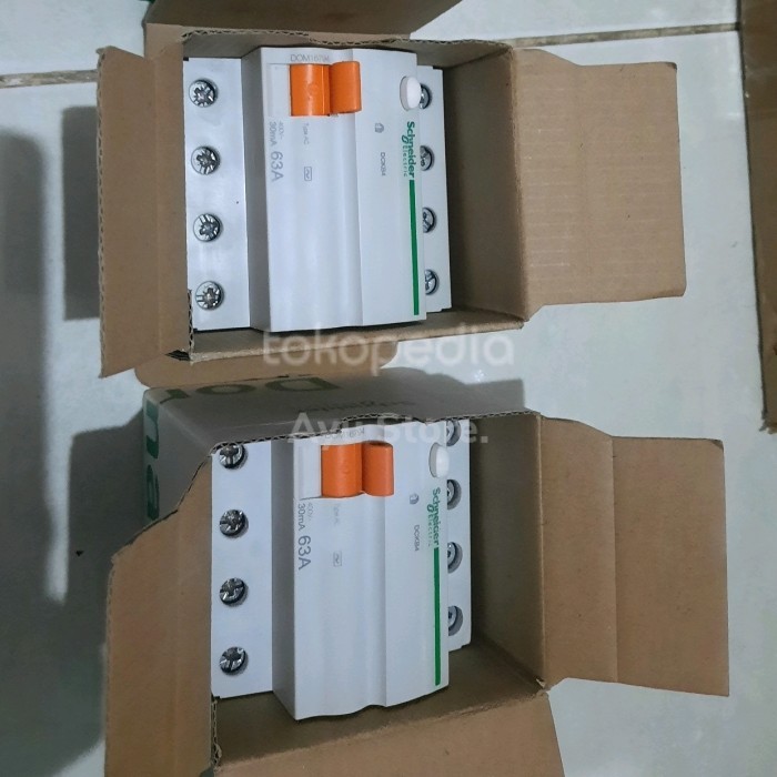 Elcb rccb domae 4p 63A 30mA schneider