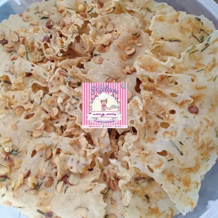 

PEYEK KACANG TANAH DAN PEYEK REBON