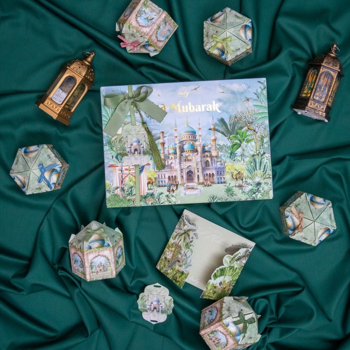 

MADINA - LADY LA BOULANGERE HAMPERS LEBARAN / RAMADHAN / EID