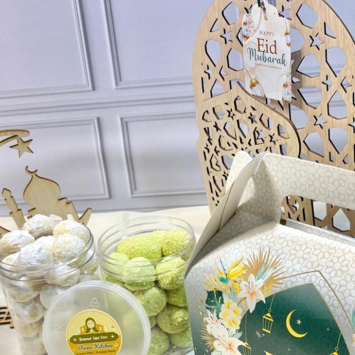 

HAMPERS KUE KERING PAKET HAMPERS PARSEL KUE KERING