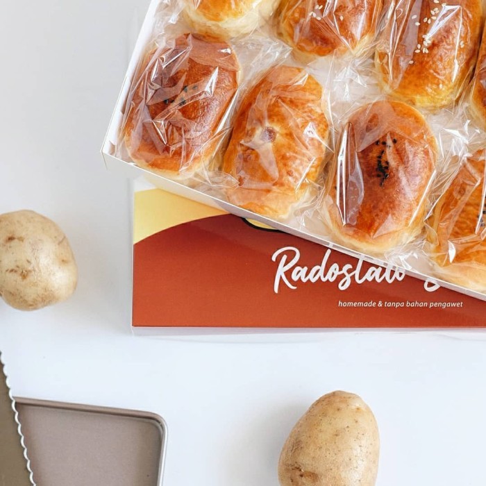 

ROTI MANIS KENTANG PADAT ISI