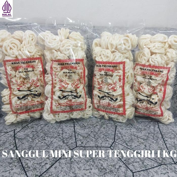 

Terbaru KERUPUK SANGGUL IKAN TENGGIRI KHAS PALEMBANG 1 KG kerupuk palembang Ready