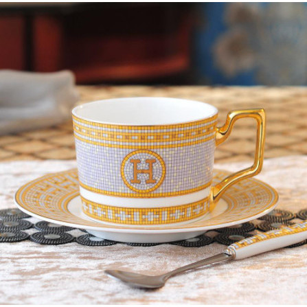 TERBARU Hermes Mug / Hermes Tea Mug / Hermes Plate / Perlengkapan Set Makan H