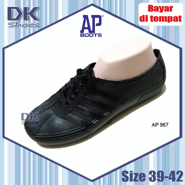 [Spesial Ramadhan Big Sale] Ap Sepatu Pool, Sepatu Kebun, Sepatu Bola, Sepatu Dewasa Sepatu Karet