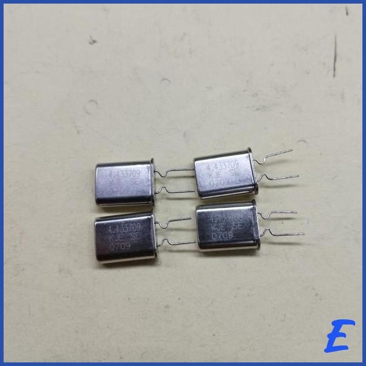 [JWS] CRYSTAL KRISTAL XTALL OSCILLATOR 4.433709 MHZ