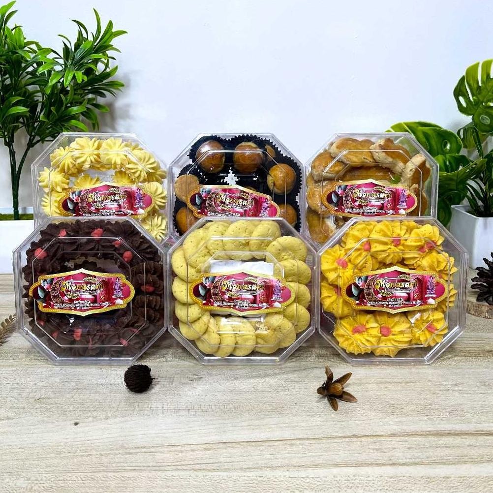 

Paket Kue Kering Lebaran Hampers Lebaran Kue Raya Idul Fitri Prima Jaya Oval Terlengkap Dan Termurah