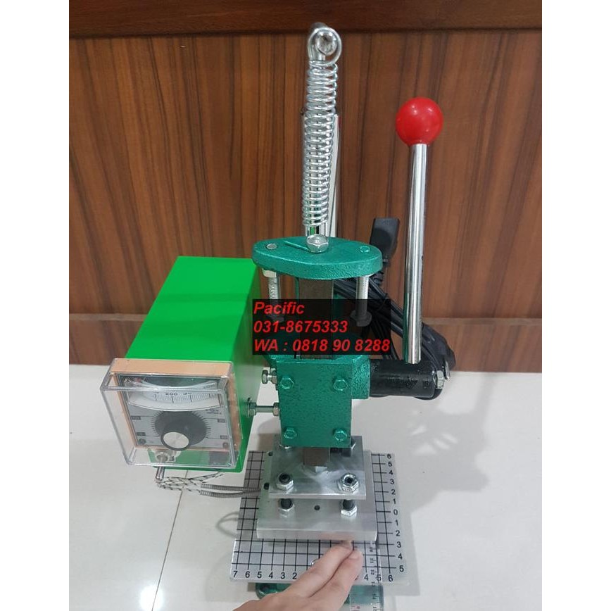 

Mesin Hot Press Emboss Logo pada kulit woodworking embos machine Stamp