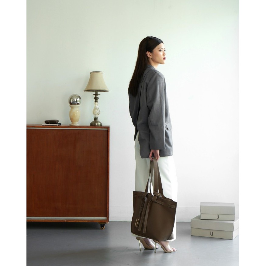 Josvli - Daze 32 Taupe (With Leather Pouch)