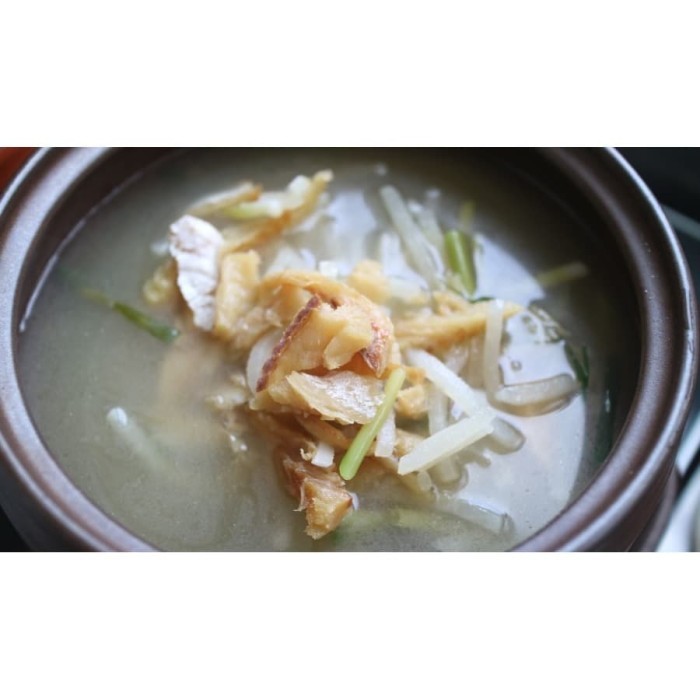 

HWANGTAECHAE DRIED POLLACK - IKAN POLLACK KERING KOREAN BANCHAN