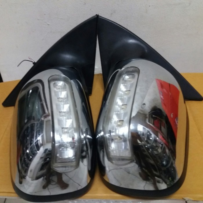 Spion Avanza Tipe G Bekas