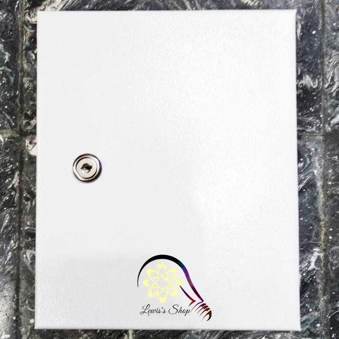 Panel Box Ukuran 30 x 20 x 15 cm Indoor