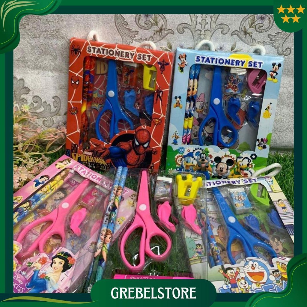 

Pensil Set 8In1 Karakter Stationery Set Alat Tulis Sekolah Pensil Penghapus Gunting Lem Paket Lengkap Peralatan Menulis Anak Hadiah Natal Souvenir Ulang Tahun Promo Puncak