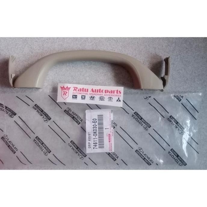 HANDLE CREAM PLAFON INNOVA FORTUNER HILUX ORIGINAL ASTRA Bests Price