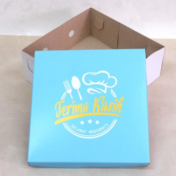 

Dus Nasi Kotak Box uk. 20x20 cm Motif Gambar - Biru Terima Kasih