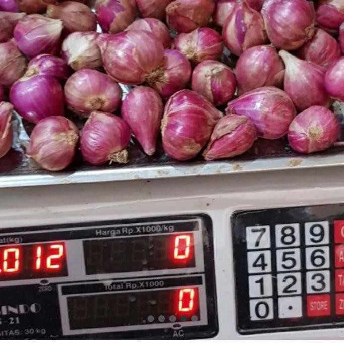 

Bawang merah brebes super 1kg. murah