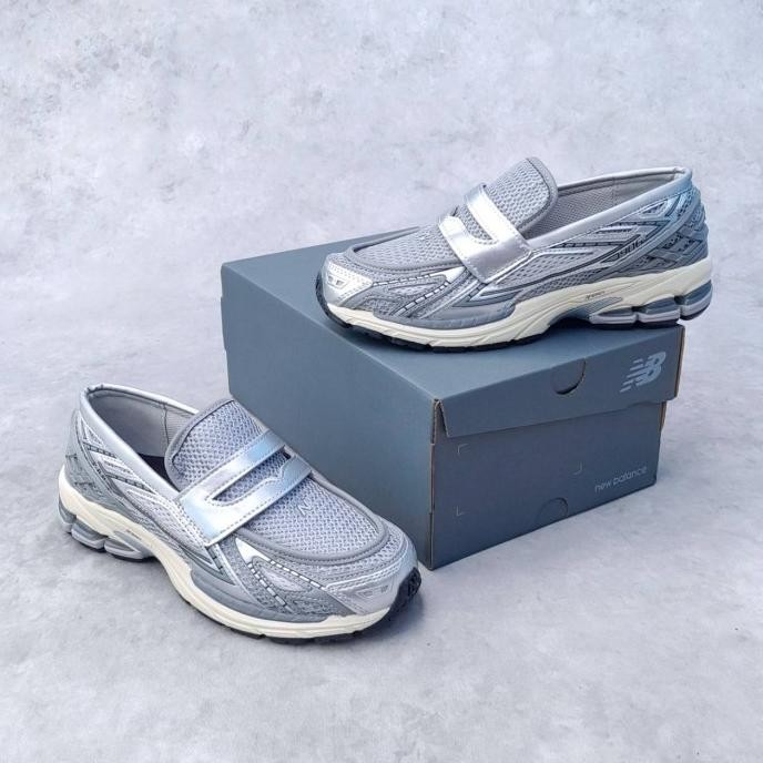 SEPATU New Balance 1906L Silver Metallic