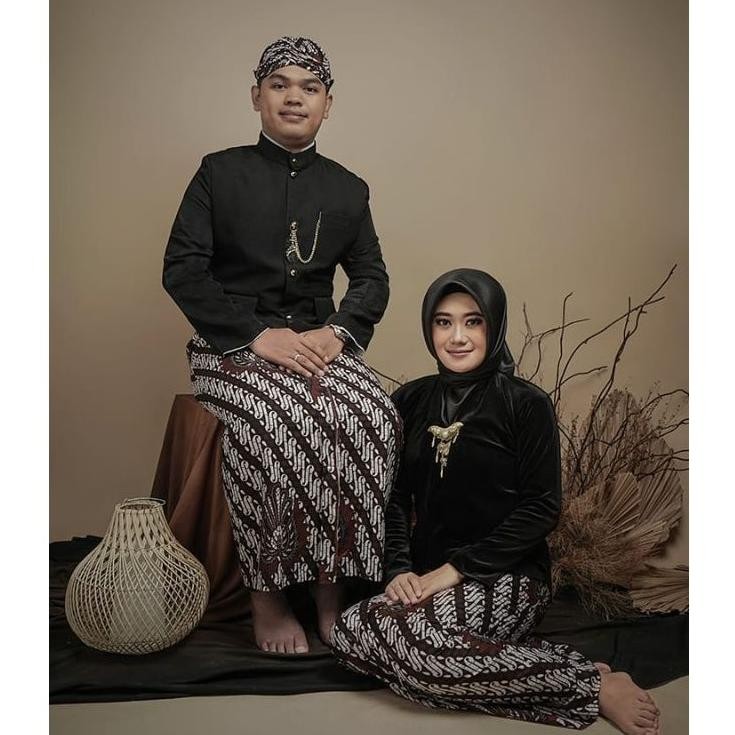 Diskon Baju Prewed Instan / Baju Couple / Baju Adat Jawa - Jogja (Free Benggol Beskap) Murah