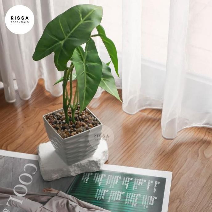 Sale [Rissa] Mini Pot Daun Sintetis Tanaman Palsu Kecil Pot Palsu Dekorasi Tanaman Bunga Sintetis De