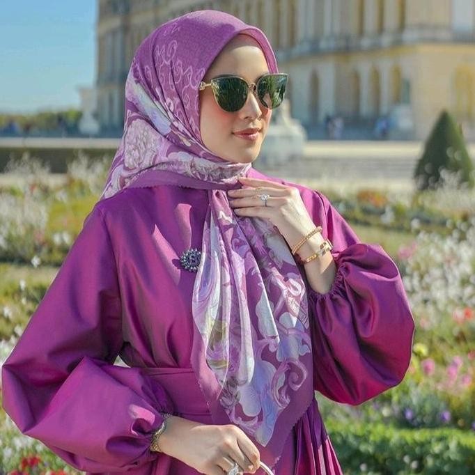 Promo Buttonscarves Wonderland Voal Square New Jilbab Segi Empat