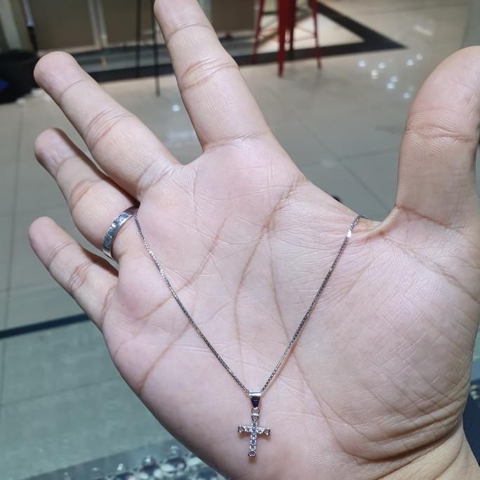 kalung salib putih emas simple REZ