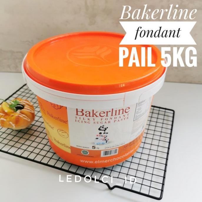 

Promo Bakerline Silky Fondant Ember 5 Kg (1 Pail = 5 Kg)